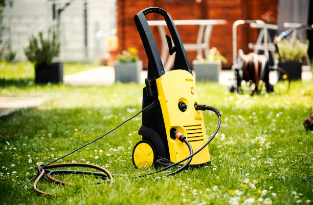 Best Commercial Pressure Washing in Schulenburg, TX